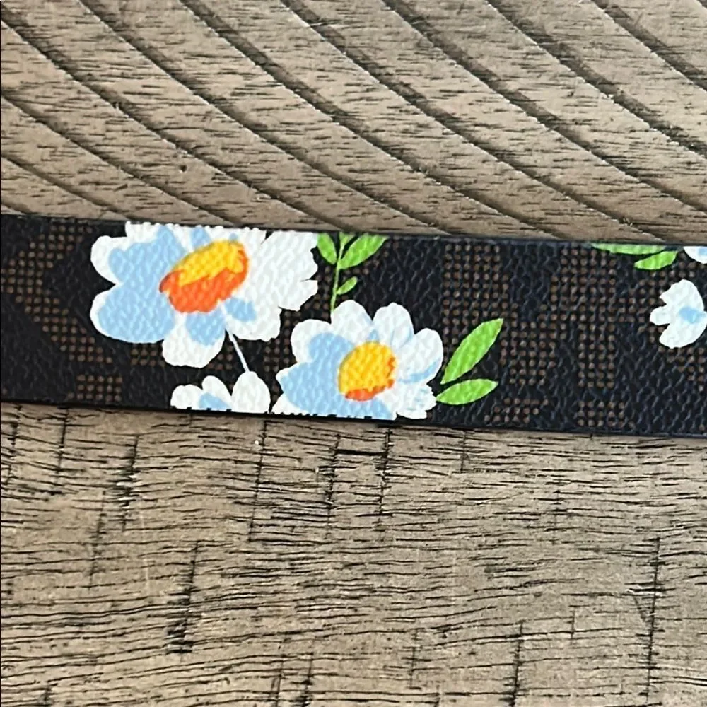 Michael Kors Daisy 🌼 MK Logo Belt Vegan 🌱 Chic Design! Large!